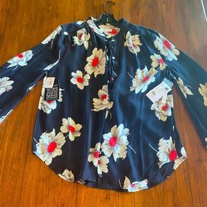 Equipment silk shirt black w/red & white flowers New/never worn. Size L